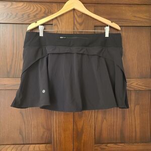 Lululemon Play Off the Pleats Skirt Black Size 14
